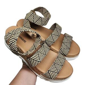 Cushionarie Women's 9.5 Kimmie Open Toe Casual Espadrille Black‎